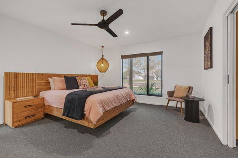 At Winbi- Echuca Holiday Homes - Tourism Search 4