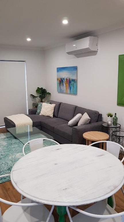 At Home Apartments - Tourism Search 4