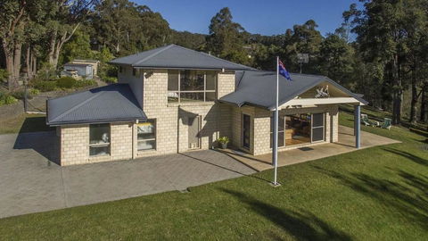 Atlantis On Lake Conjola - Tourism Search 1