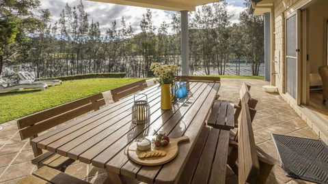 Atlantis On Lake Conjola - Tourism Search 0