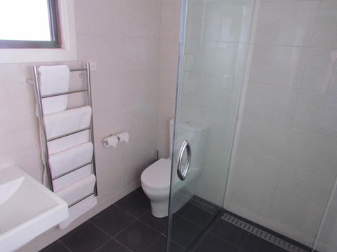 Augathella Motel & Caravan Park - Tourism Search 1