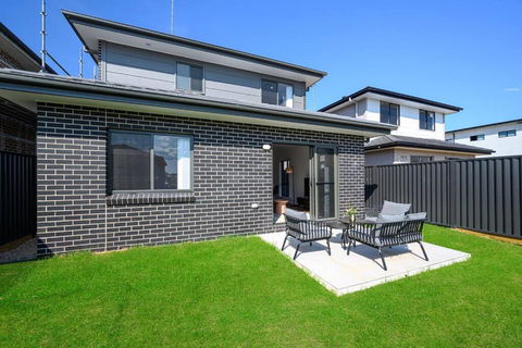 Austral Mordern House 10ppl - Tourism Search 3