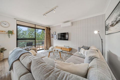 Avalanche 3 - 3BR Apartment L Central Location L Balcony L WiFi - Tourism Search 2