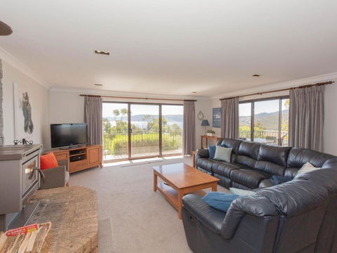 Aviemore 4 14 Cobbodah Street - Tourism Search 1