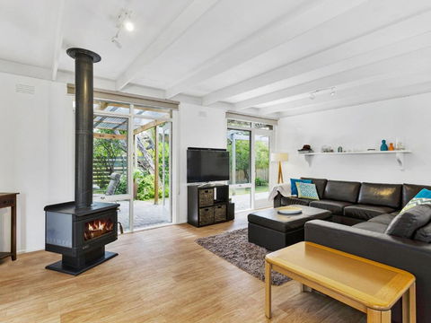 Avonlea Sorrento Holiday House - Tourism Search 1