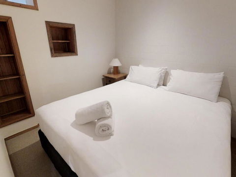 Apartment 4 - Tourism Search 3