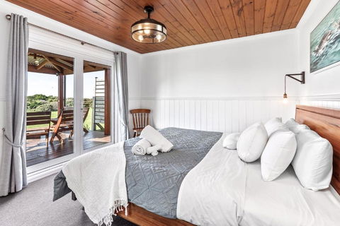 Apollo Bay Cottages- Sugarloaf - Tourism Search 1