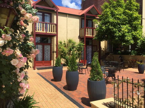 Art Hotel On York - Tourism Search 4