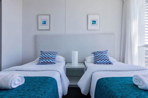 Apartment With Ocean Views - Tourism Search 4