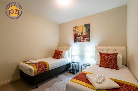 Aussie Escape Apartments-Skyline Collins Tower - Tourism Search 4