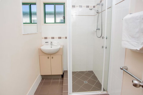 NRMA Bowen Beachfront Holiday Park - Tourism Search 22
