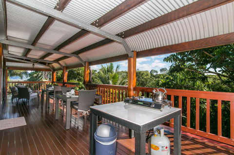 Daintree Manor B&B - Tourism Search 16