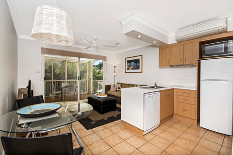 Port Douglas Apartments - Adults Only Oasis - Tourism Search 37