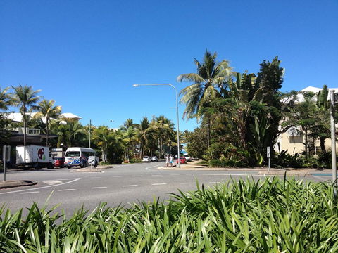 Port Douglas Apartments - Adults Only Oasis - Tourism Search 41