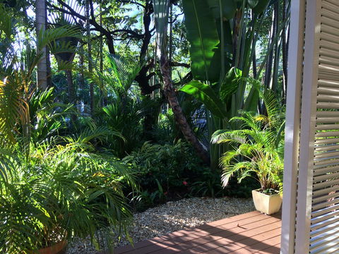 Port Douglas Apartments - Adults Only Oasis - Tourism Search 2
