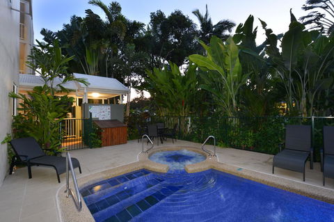 Port Douglas Apartments - Adults Only Oasis - Tourism Search 19