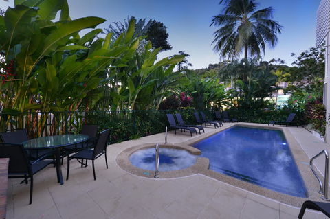 Port Douglas Apartments - Adults Only Oasis - Tourism Search 21