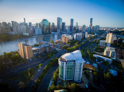 The Point Brisbane Hotel - Tourism Search 36