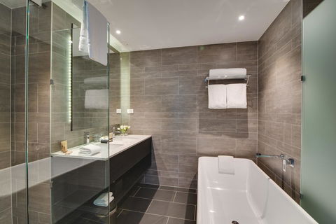 The Point Brisbane Hotel - Tourism Search 31