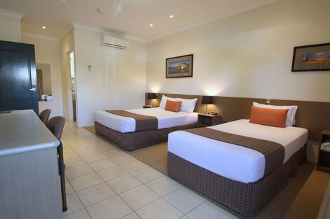 Midlander Motor Inn - Tourism Search 23