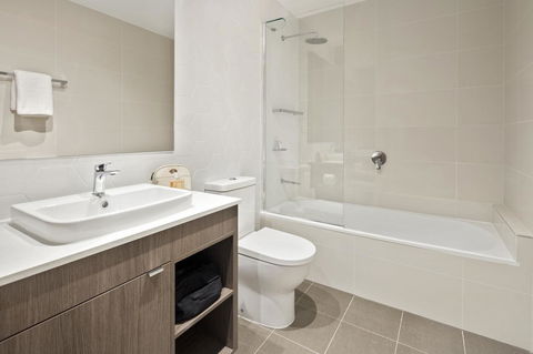 Quest Eight Mile Plains - Tourism Search 5