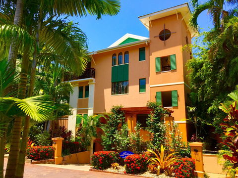 Martinique On Macrossan - Tourism Search 0
