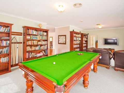 Waterfront At White Patch - Tourism Search 0