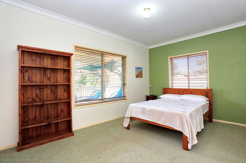 Waterfront At White Patch - Tourism Search 38