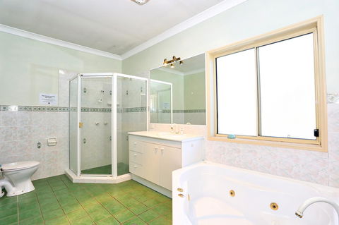 Waterfront At White Patch - Tourism Search 37