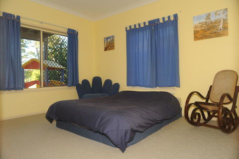 Waterfront At White Patch - Tourism Search 21