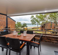 Spacious Family unit with Incredible views. - Tourism Search