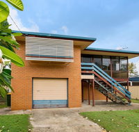 Short Stroll to Surf Beach - North Street Woorim - Tourism Search