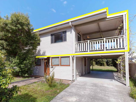 'Beach Break 1', 1/10 Lionel Street - Upstairs Unit With Aircon - Tourism Search 0