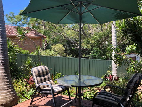 'Sandy Palms' 28 Moorooba Cr - Beautiful Home With Wifi, Air-con And Boat Parking - Tourism Search 3
