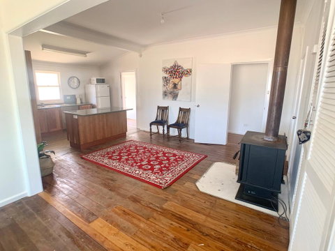 'The Wattles' - True Country Escape Near Wineries - Borenore - Tourism Search 0