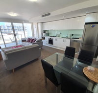 just listed Bolton St 1br 350m walk to Newcastle beach  Wifi end Eand - Tourism Search