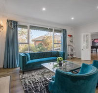    Alice wonderland    in 4 beds house - Tourism Search