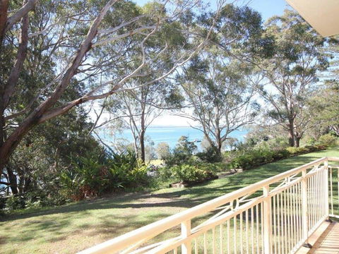 1 'Fiddlers Green' 62 Magnus Street - Ground Floor Unit Close To CBD - Tourism Search 0