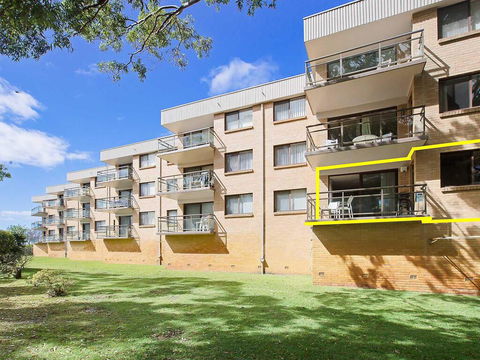1 'Intrepid', 3 Intrepid Close - Amazing Views Of Shoal Bay, Only 100m From The Beach - Tourism Search 3