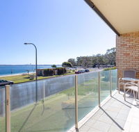 1 'Little Hut' 20 Kurrawa Close - Spectacular Water Views NBN  Air Conditioned - Tourism Search