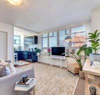 10 Barncleuth Square - Tourism Search