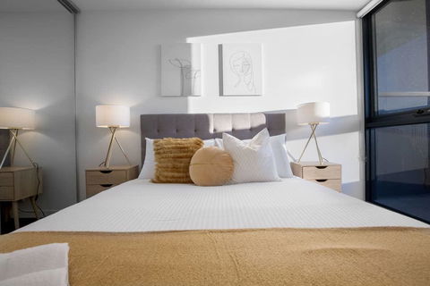 107, Light Filled Cozy Apt In The Heart Of St Kilda - Tourism Search 2