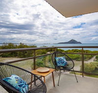 11 'Intrepid'  3 Intrepid Close - Absolute Beachfront Bliss - Tourism Search
