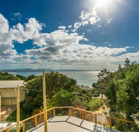 13 Brownell Drive Wategos Beach - Beach House - Tourism Search