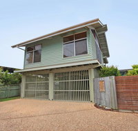 18 Northbeach Place Mudjimba Beach - Pet Friendly Linen Included WIFI - Tourism Search
