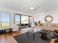 2 'The Pelicans' 53 Soldiers Point Road - ground floor unit on the waterfront