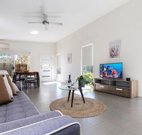 2 Bedroom w/Parking Near Central Cessnock