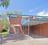 2/10 Catalina Close - Walk to Shoal Bay Beach - Tourism Search