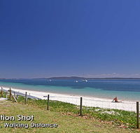 2/11a Christmas Bush Avenue - fantastic townhouse close to Dutchies Beach - Tourism Search