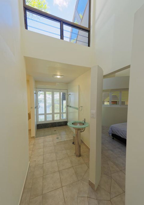 230 Scenic Drive - Tourism Search 3